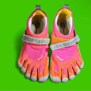 Vibram FiveFingers Kids Athletic Shoes in Pink and Orange with Gray Straps